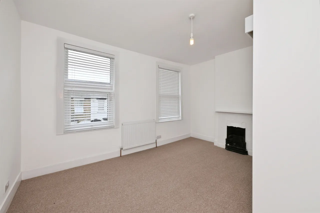 Ruskin Avenue, Waltham Abbey, EN9, photo 21