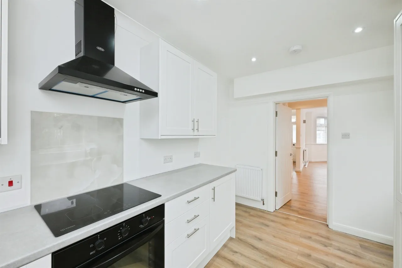 Ruskin Avenue, Waltham Abbey, EN9, photo 8