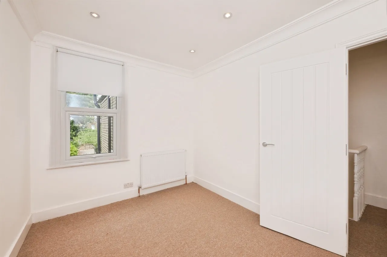 Ruskin Avenue, Waltham Abbey, EN9, photo 20