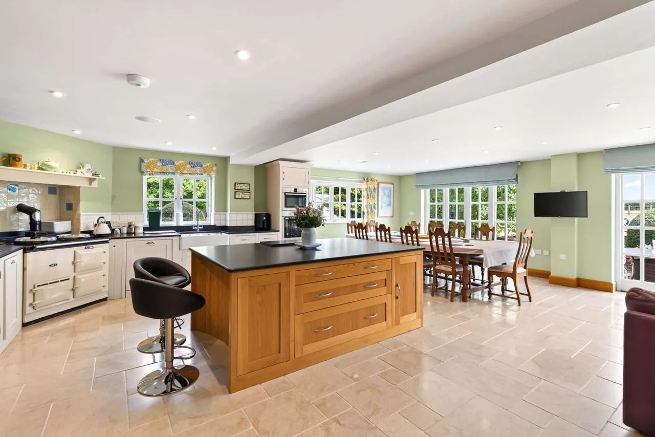 Little London, Berden, Bishop's Stortford, Hertfordshire, CM23 1BB, photo 8