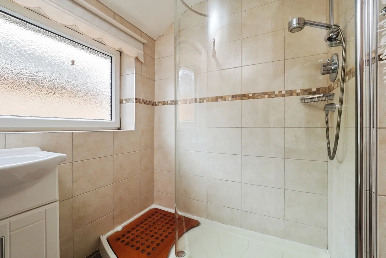 Appledore Avenue, Wollaton, Nottingham, NG8, photo 8