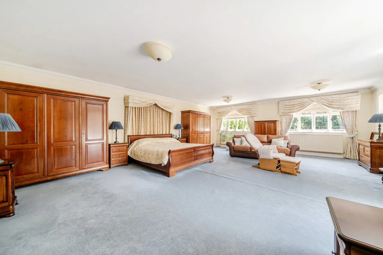 Orpington Road, BR7, photo 14