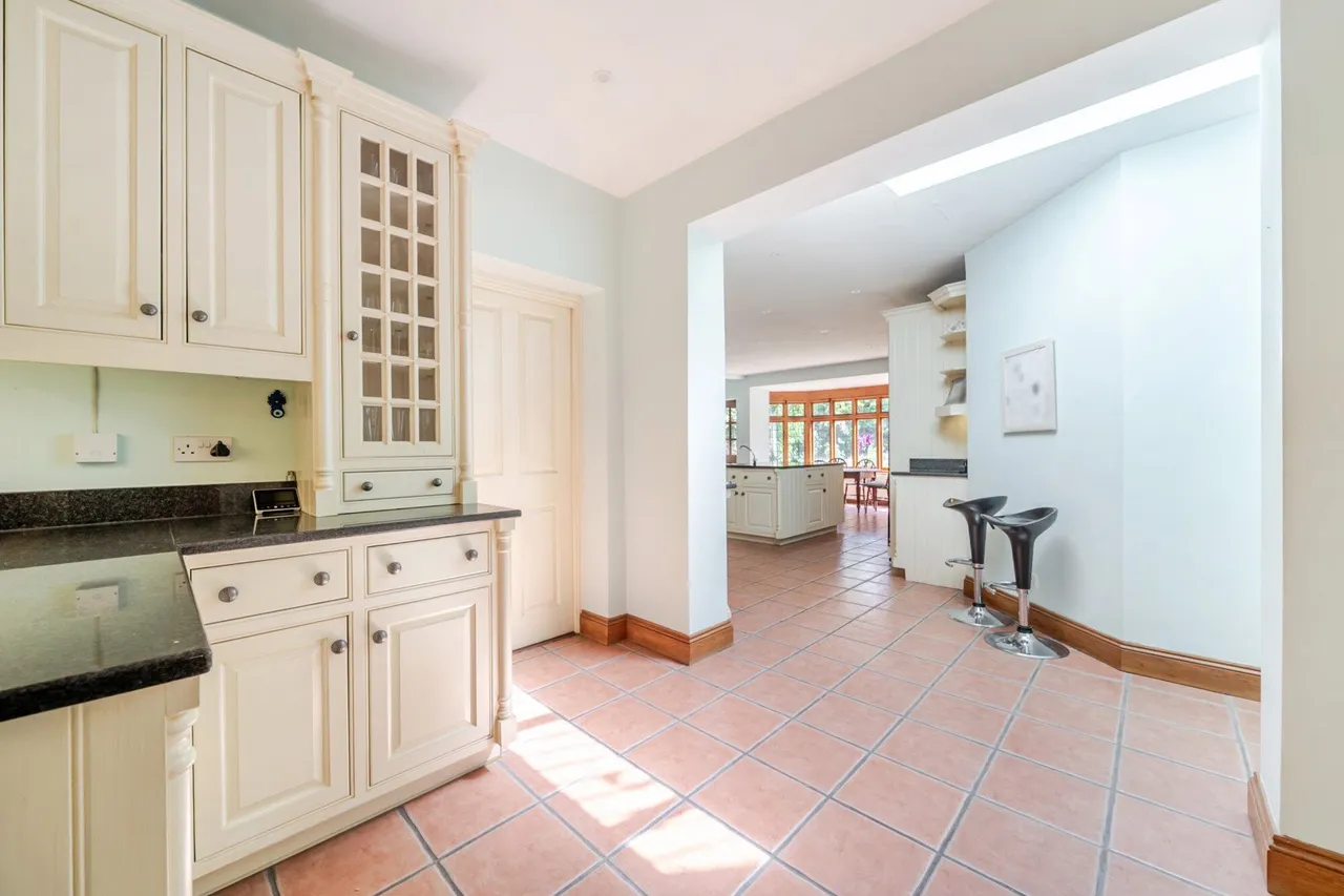 Orpington Road, BR7, photo 11