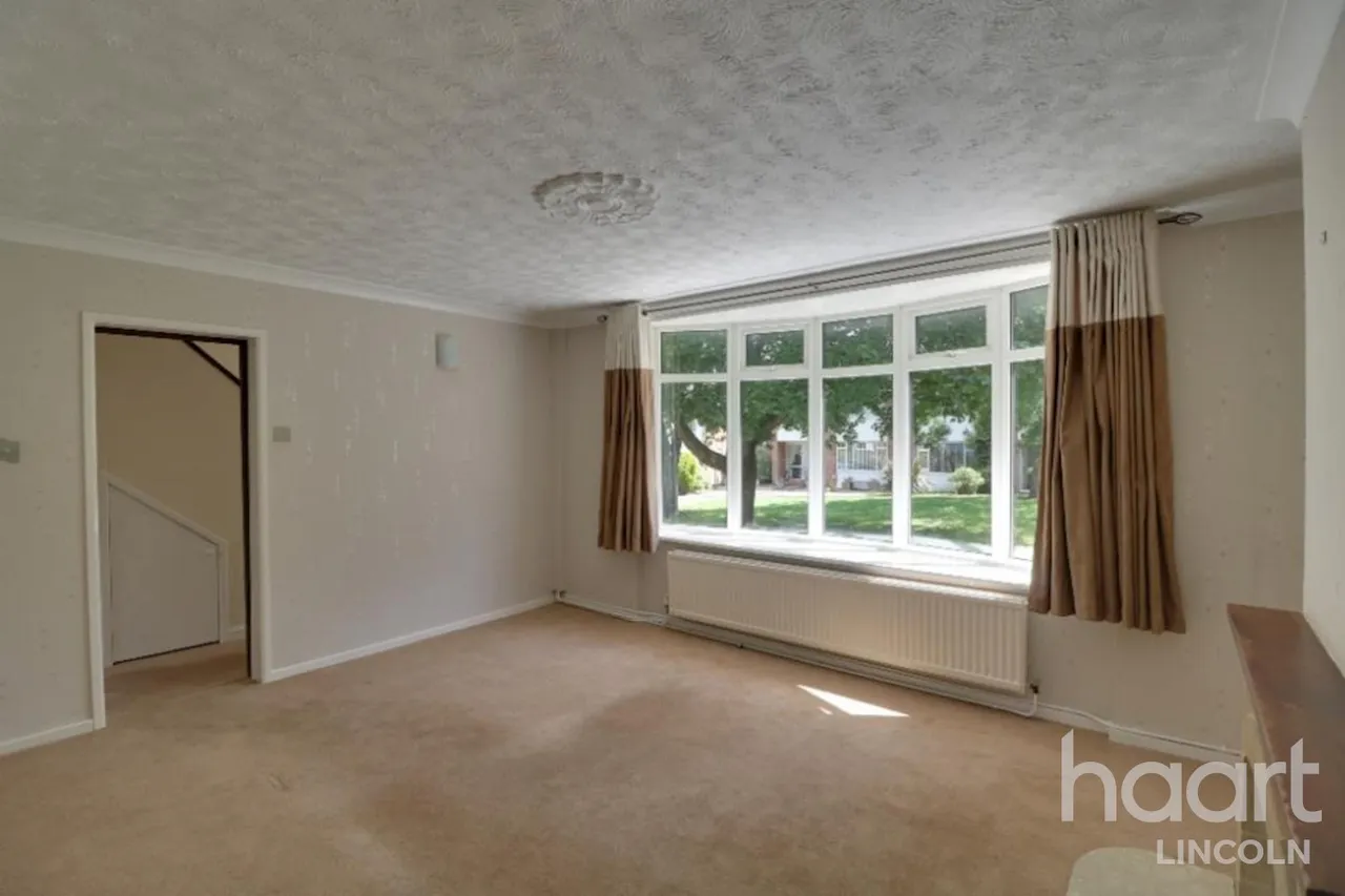 Greetwell Place, LN2, photo 5