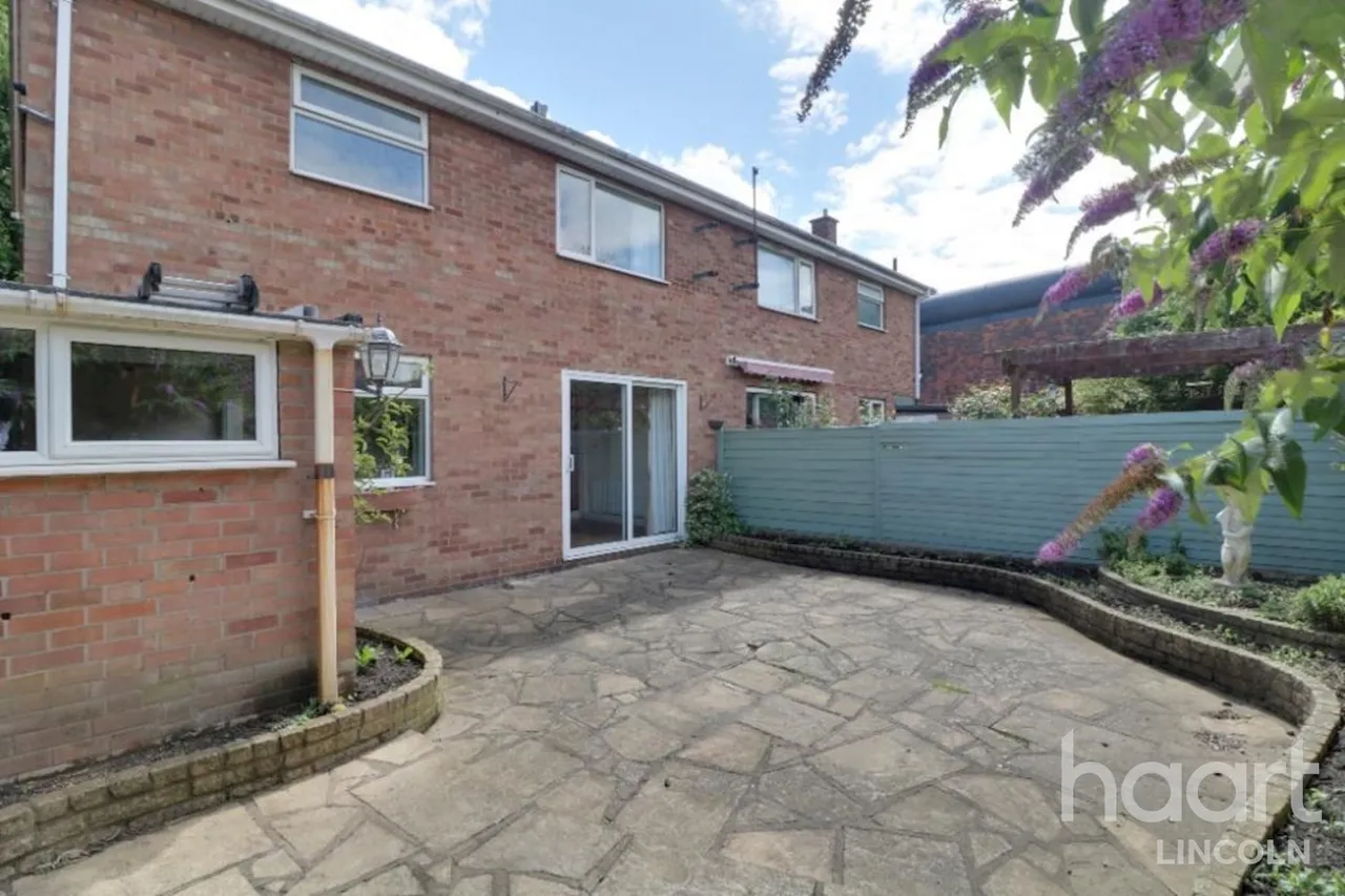 Greetwell Place, LN2, photo 17