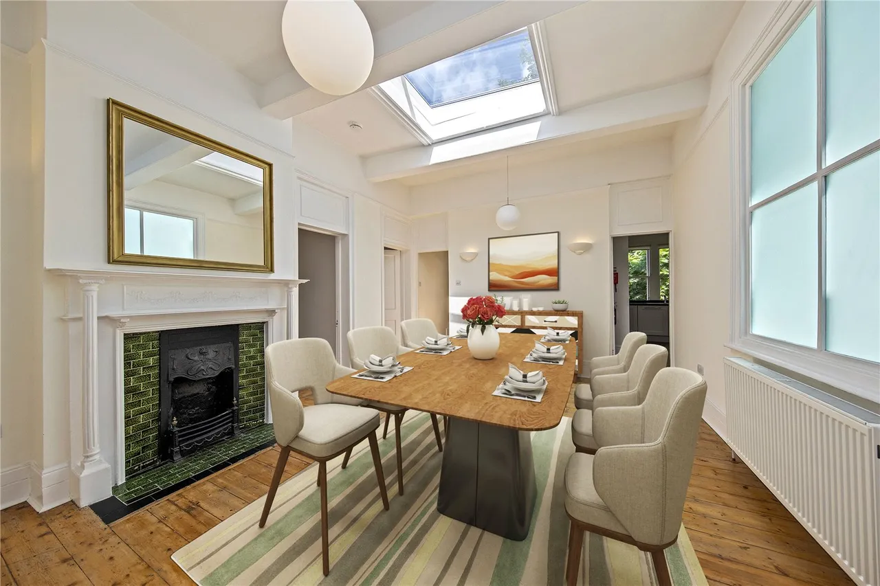 Clevedon Road, TW1, photo 2