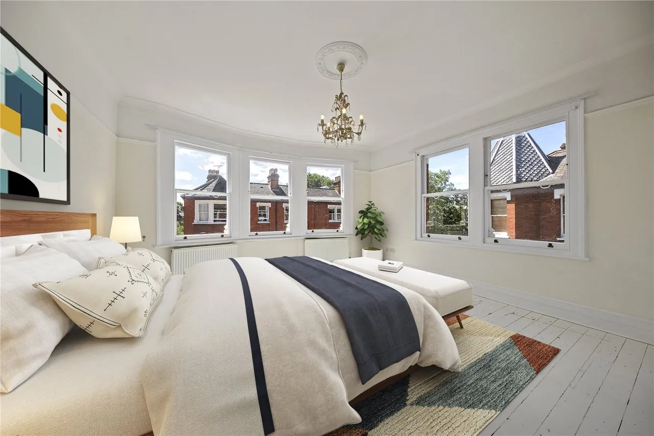 Clevedon Road, TW1, photo 12