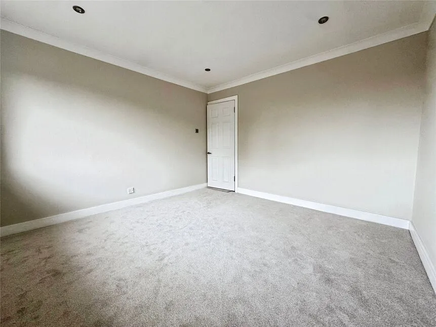 Beagles Wood Road, Pembury, TN2, photo 12