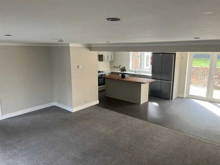 Beagles Wood Road, Pembury, TN2, photo 6