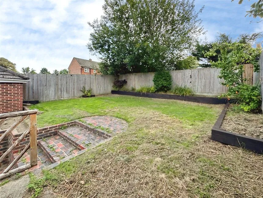 Beagles Wood Road, Pembury, TN2, photo 2