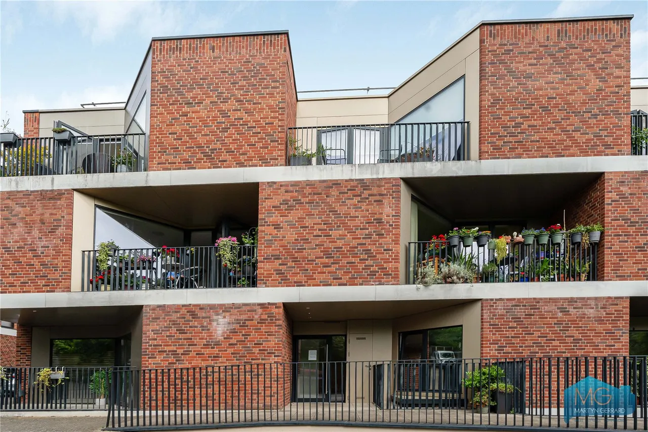 Pinnacle Close, London, N10, photo 17