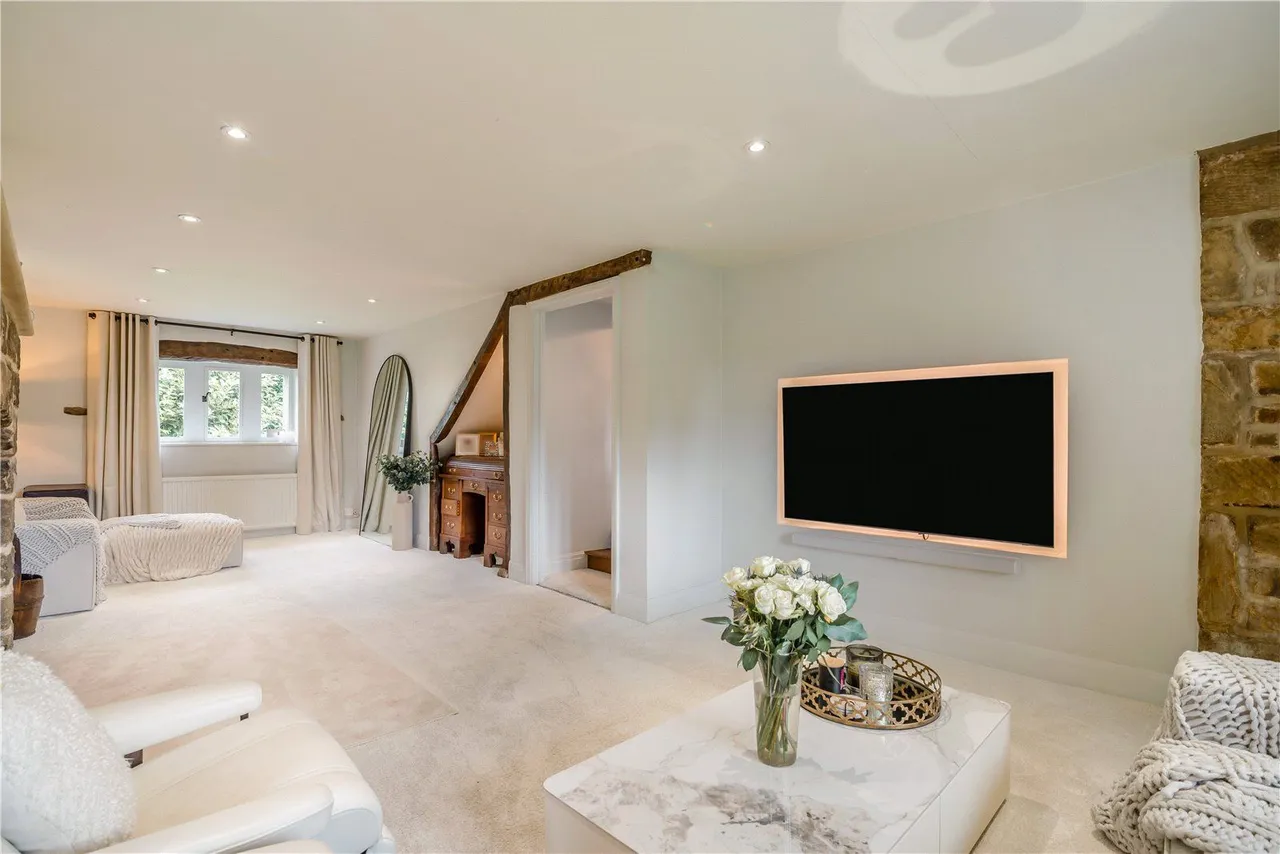 Brackenthwaite Lane, Pannal, Harrogate, North Yorkshire, HG3 1PL, photo 6