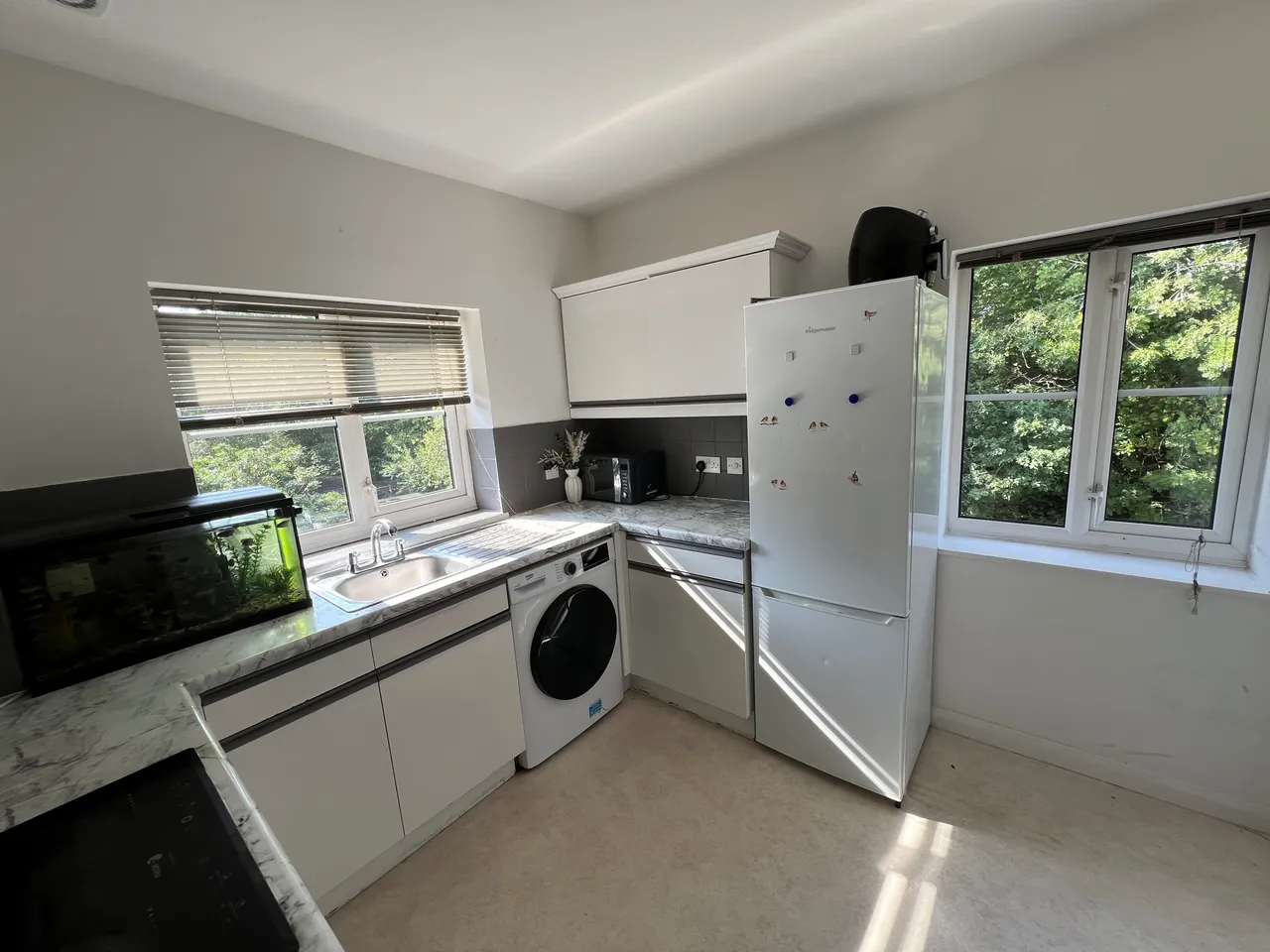 Maidenbower, RH10, photo 7