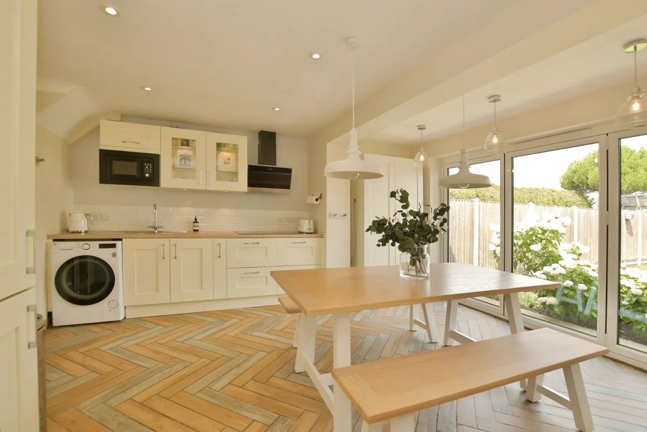 Queens Road, Littlestone, Kent, TN28, photo 16
