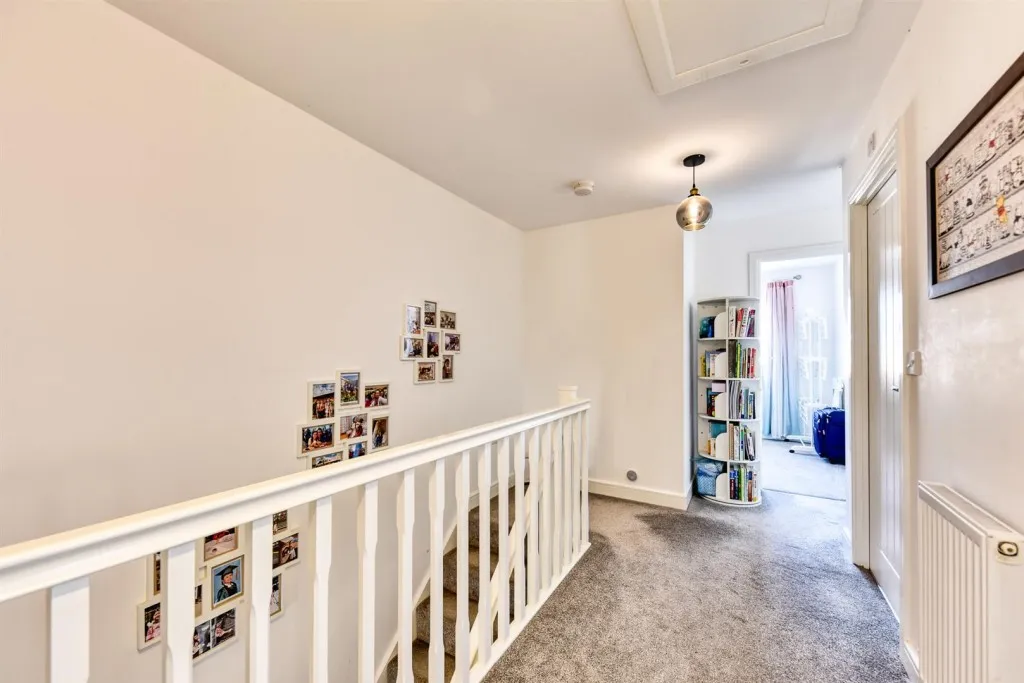 Burrows Drive, Bingham, photo 13