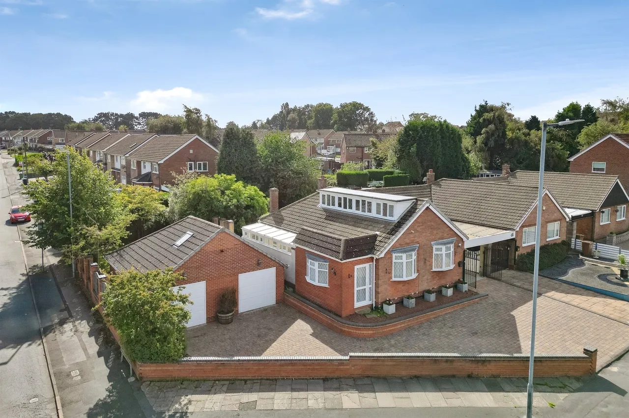 3 bed house for sale, Bridle Lane, Sutton Coldfield, B74
