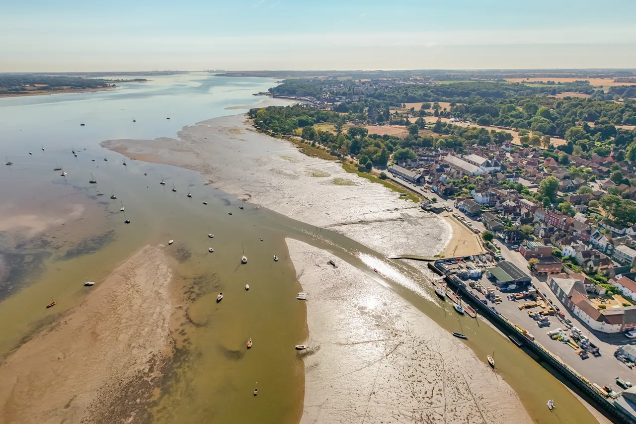The Walls, Manningtree, CO11, photo 34