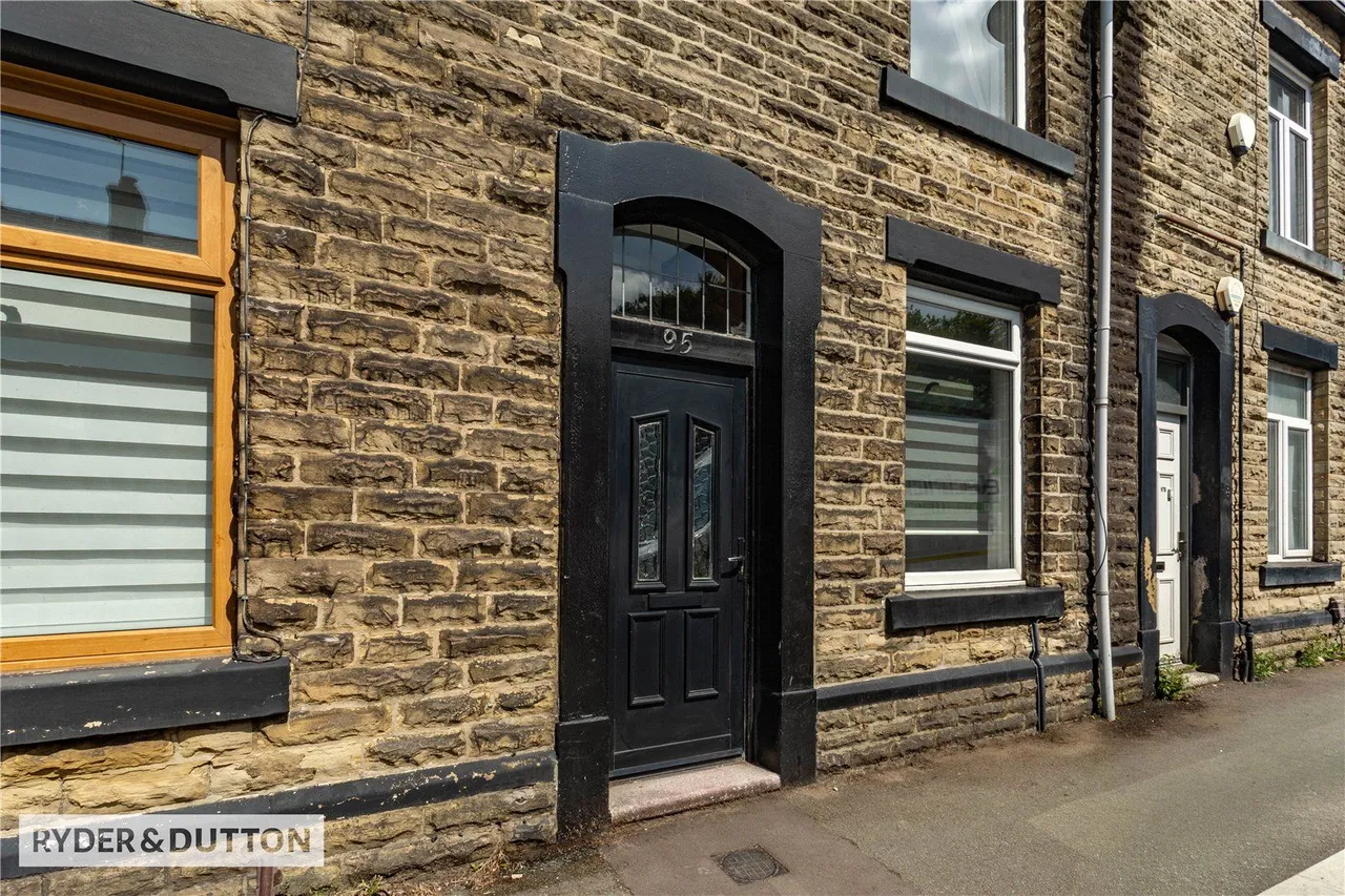 Beal Lane, Shaw, OL2, photo 19