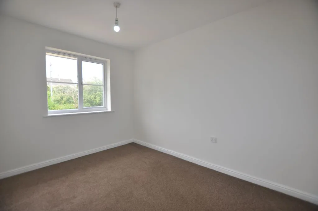 To LetRedwood Drive, Chorley, photo 10