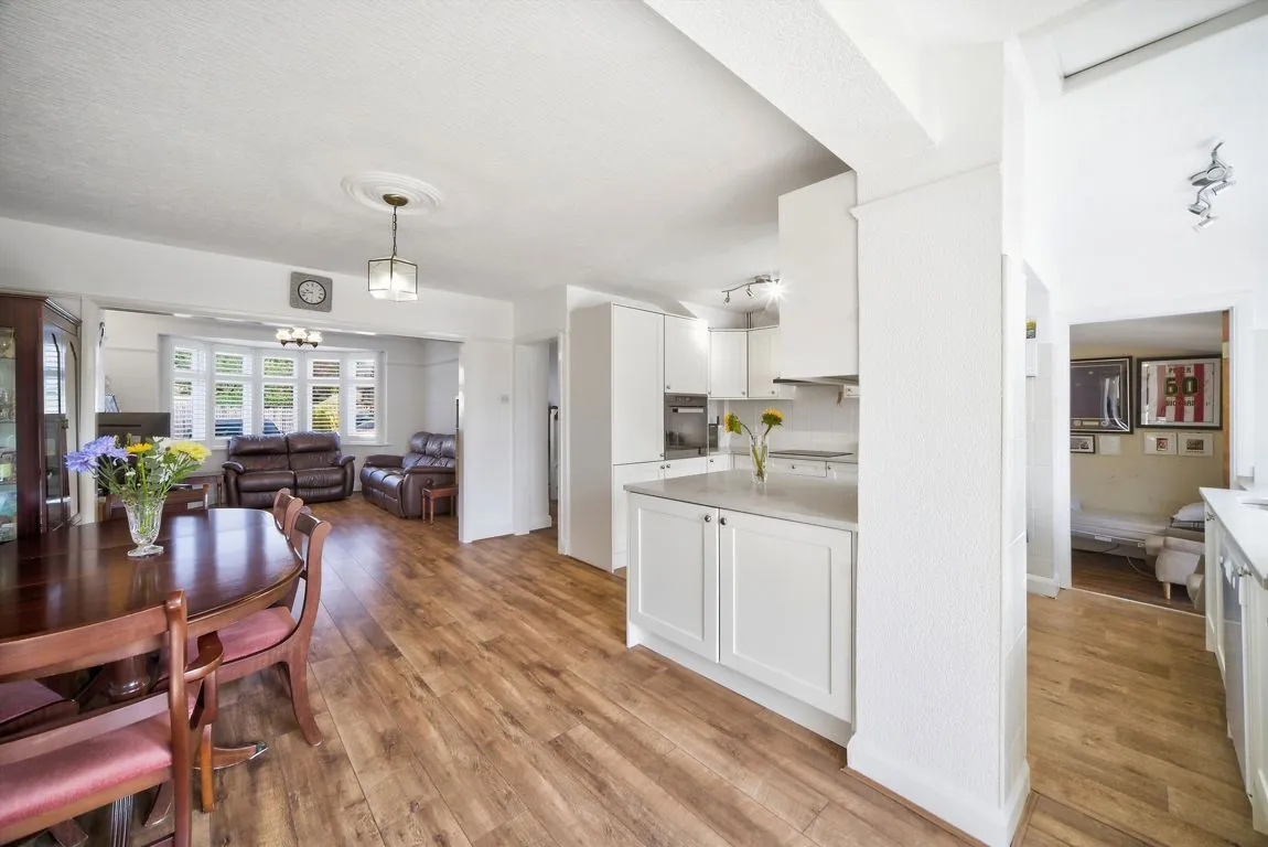 Burnham Way, W13, photo 9
