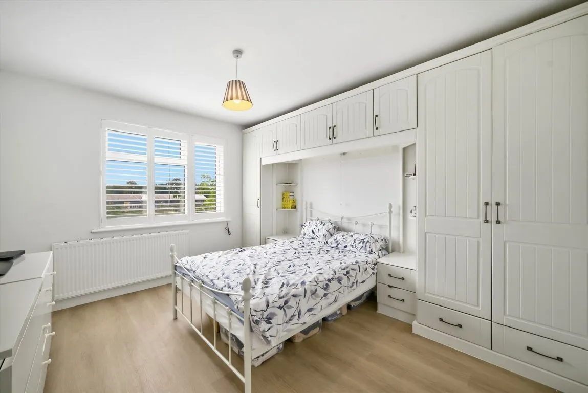 Burnham Way, W13, photo 3