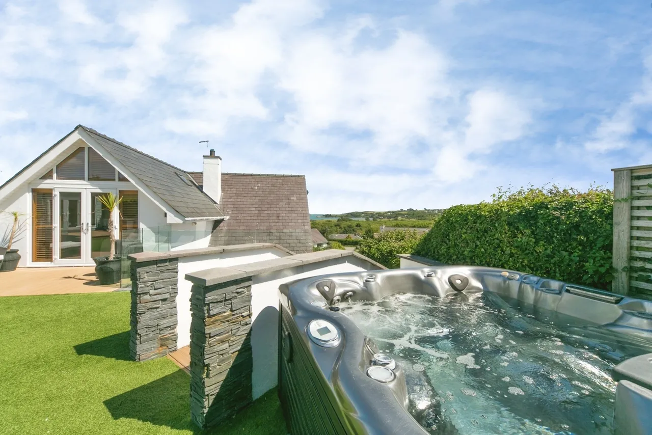 Llwyn Onn Estate, Abersoch, LL53, photo 9