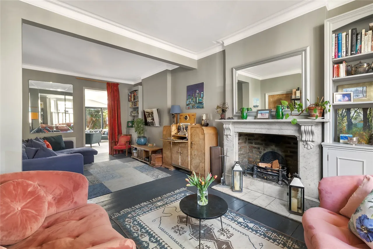 Octavia Street, London, 26 Octavia Street, SW11, photo 4