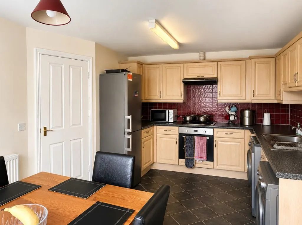 Silverdale Drive, Burntwood, WS7, photo 7