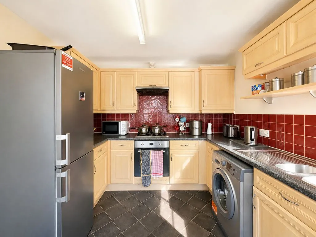 Silverdale Drive, Burntwood, WS7, photo 4