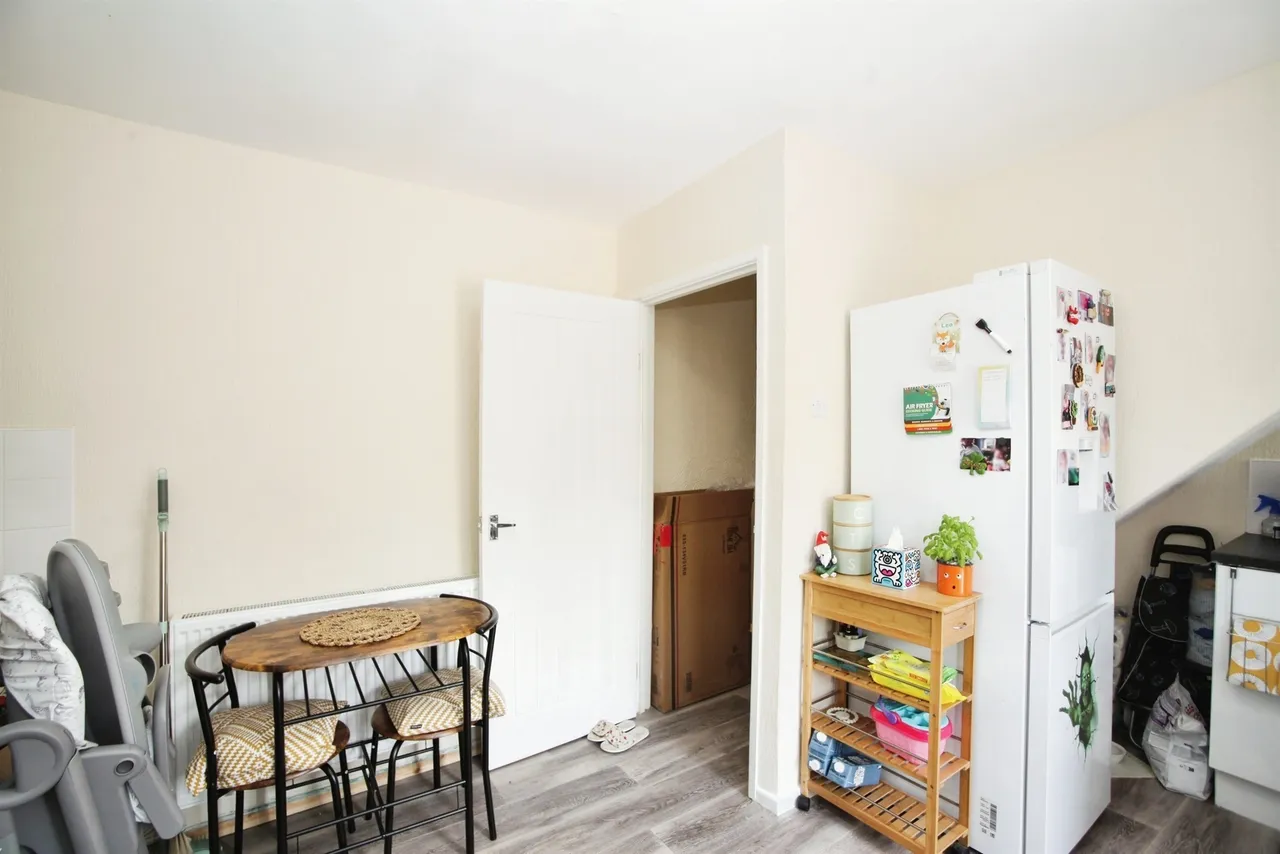 Deri Terrace, Ferndale, CF43, photo 4