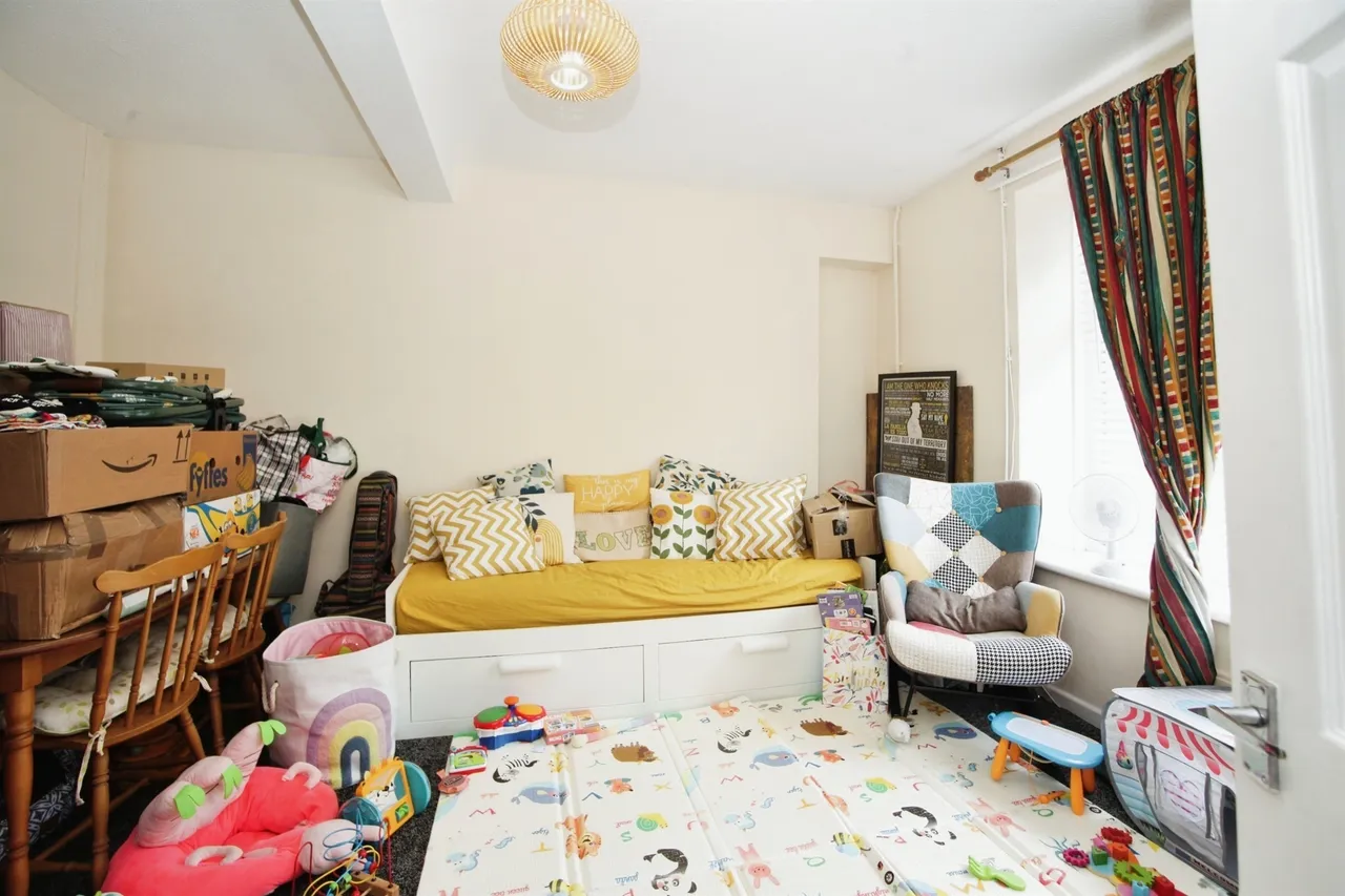 Deri Terrace, Ferndale, CF43, photo 5