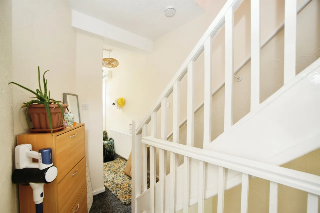 Deri Terrace, Ferndale, CF43, photo 14