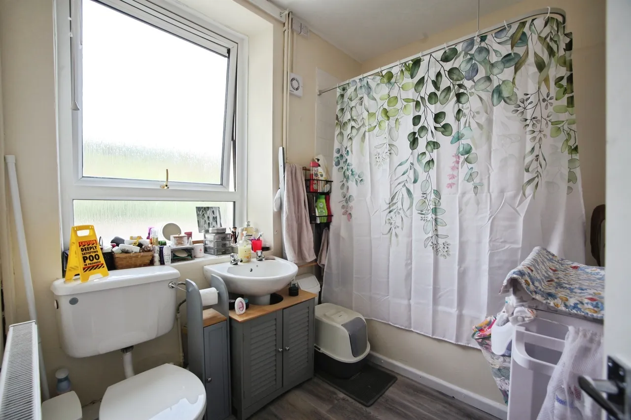 Deri Terrace, Ferndale, CF43, photo 11