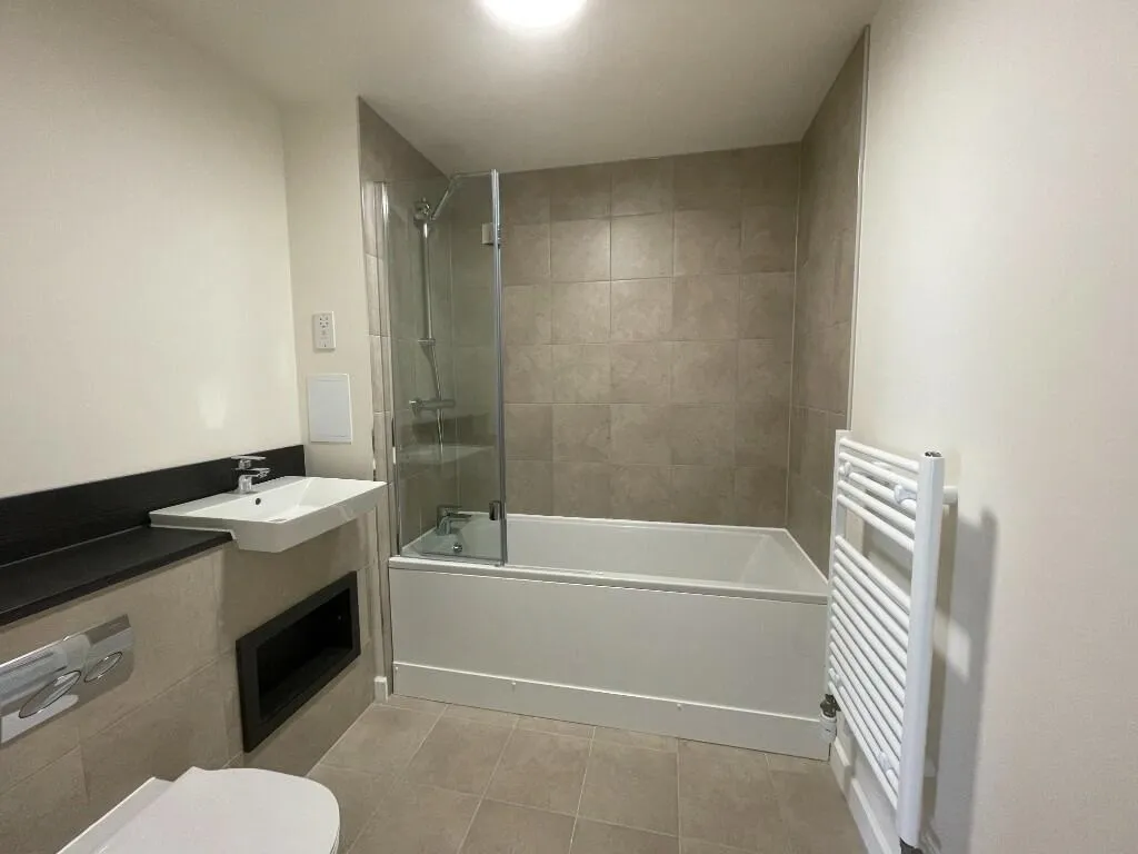 North End Road, Wembley, HA9, photo 6