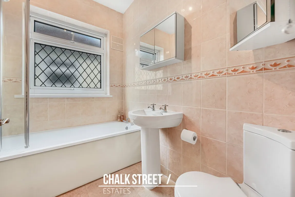 Alma Avenue, Hornchurch, RM12, photo 19