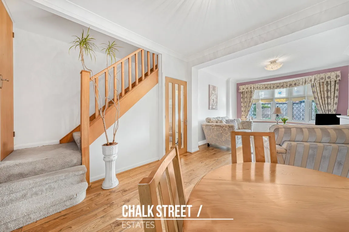 Alma Avenue, Hornchurch, RM12, photo 9