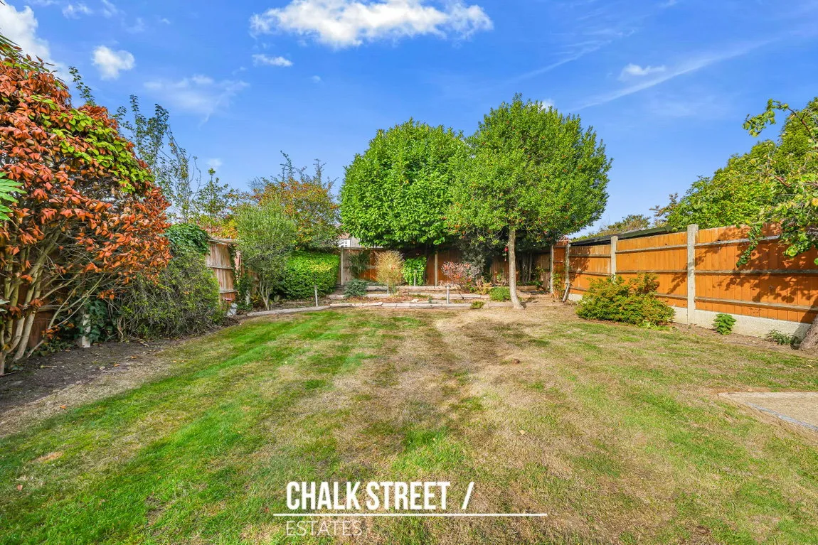 Alma Avenue, Hornchurch, RM12, photo 24