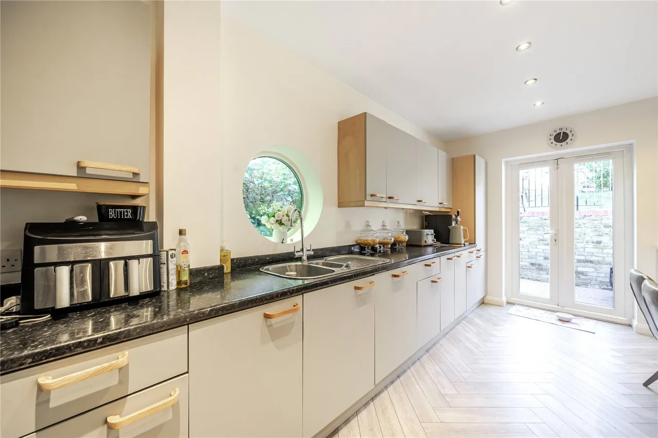Deanway, Chalfont St. Giles, HP8, photo 11