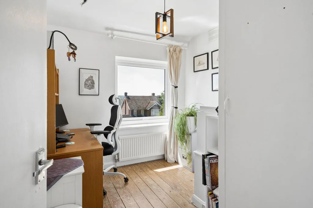 Woodland Close, Marlow SL7 3LE, photo 12