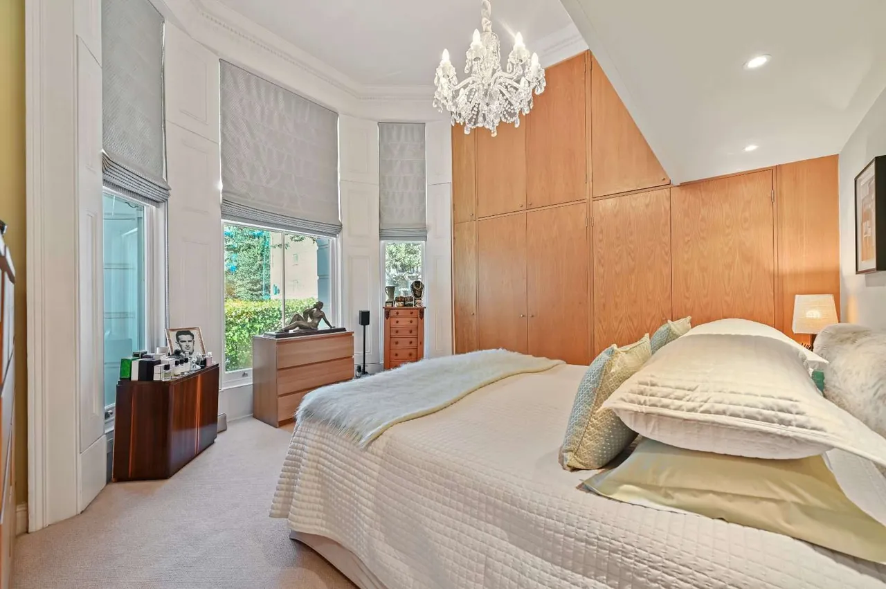 Russell Road, London, W14 8HU, photo 3
