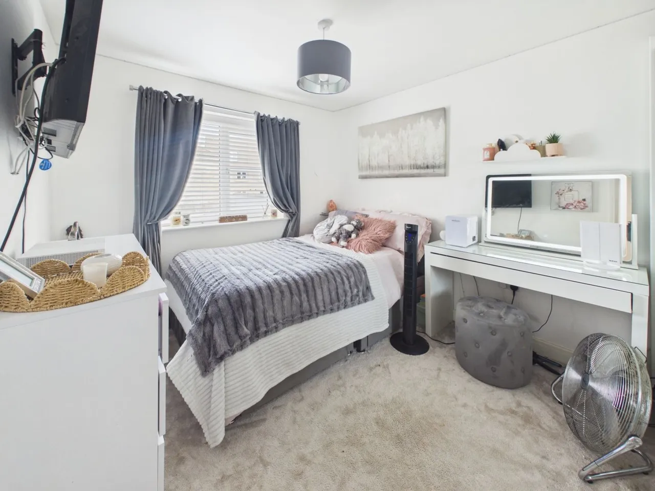 Mead Fields, Banwell, BS29, photo 6