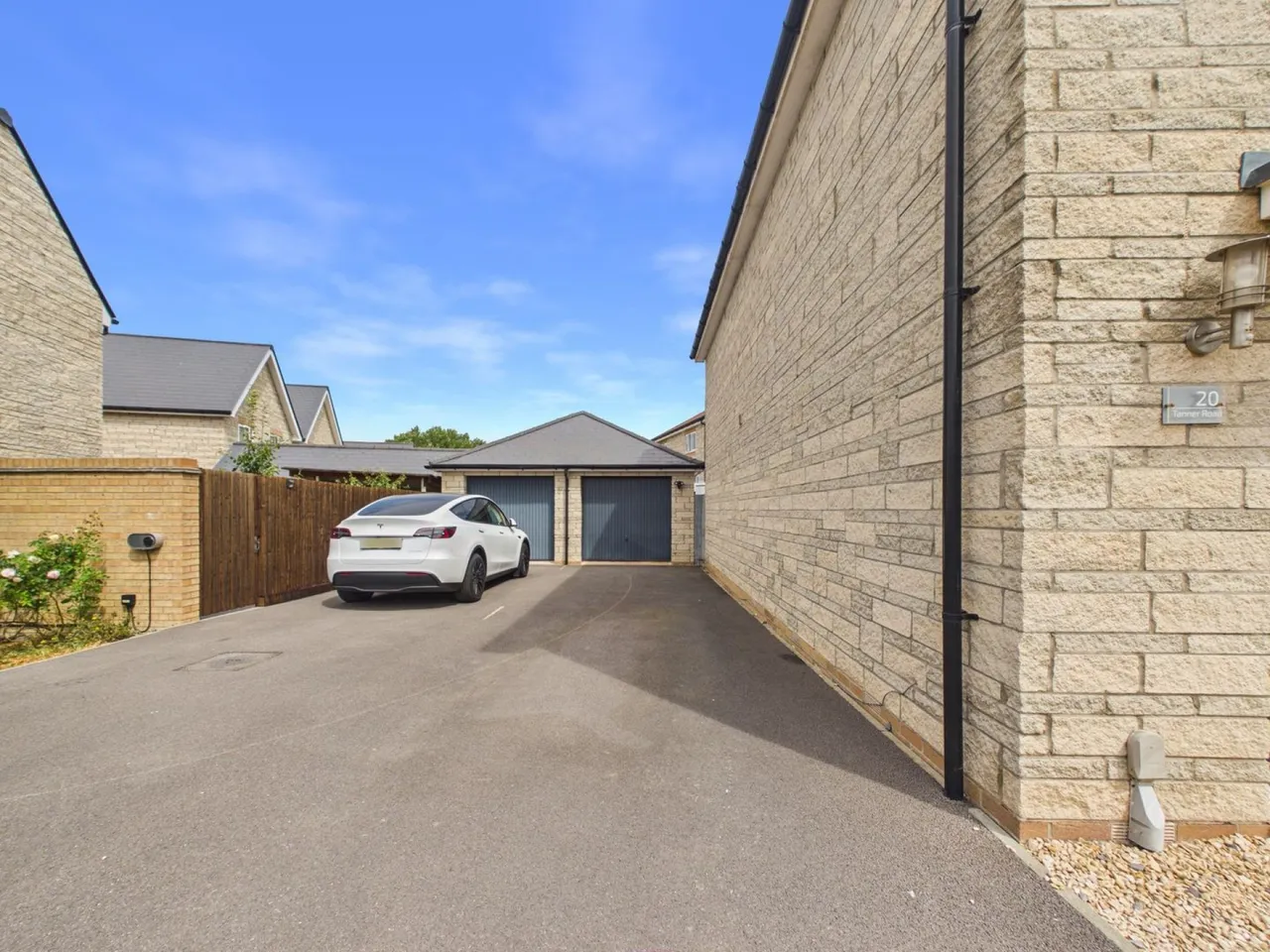 Mead Fields, Banwell, BS29, photo 20