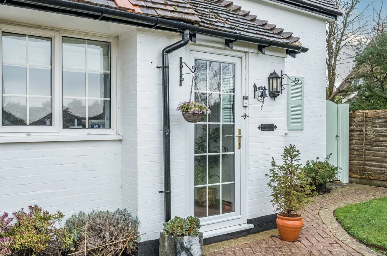 A'beckets Avenue, Aldwick Bay, PO21, photo 12