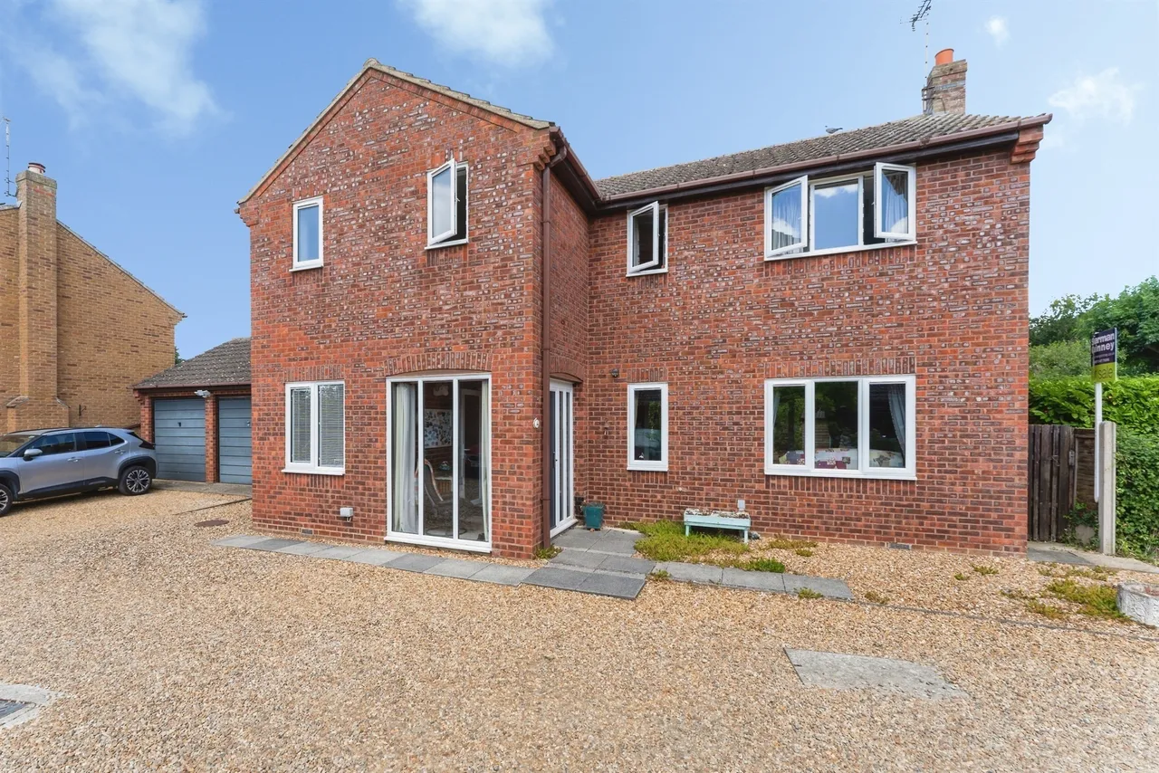 Thatchers Close, Huntingdon, PE26, photo 10