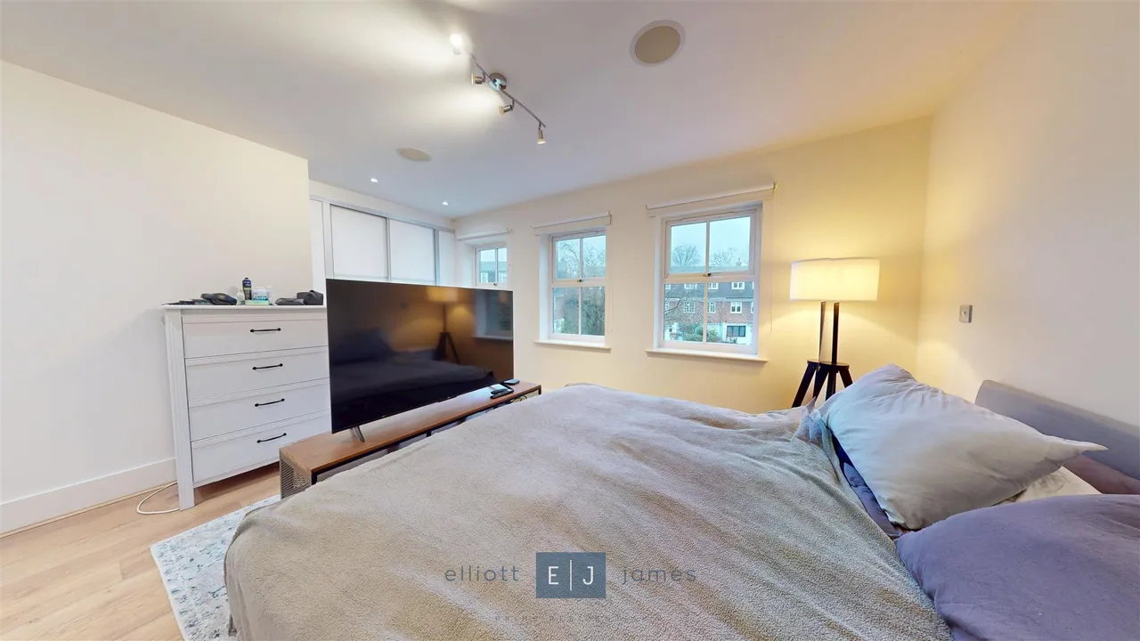 Lower Park Road, Loughton, IG10, photo 8