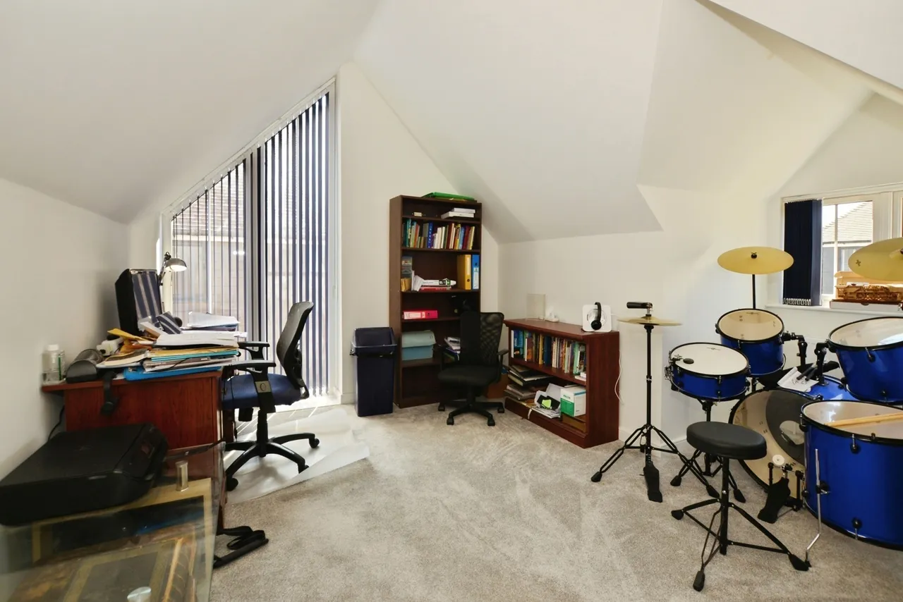 Merlin Court, Folkestone, Kent, CT18, photo 10