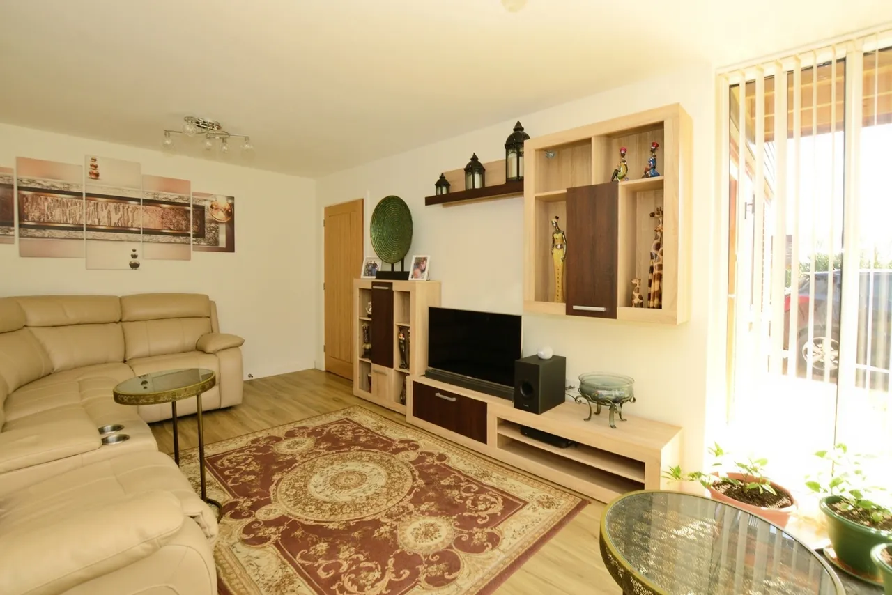 Merlin Court, Folkestone, Kent, CT18, photo 4