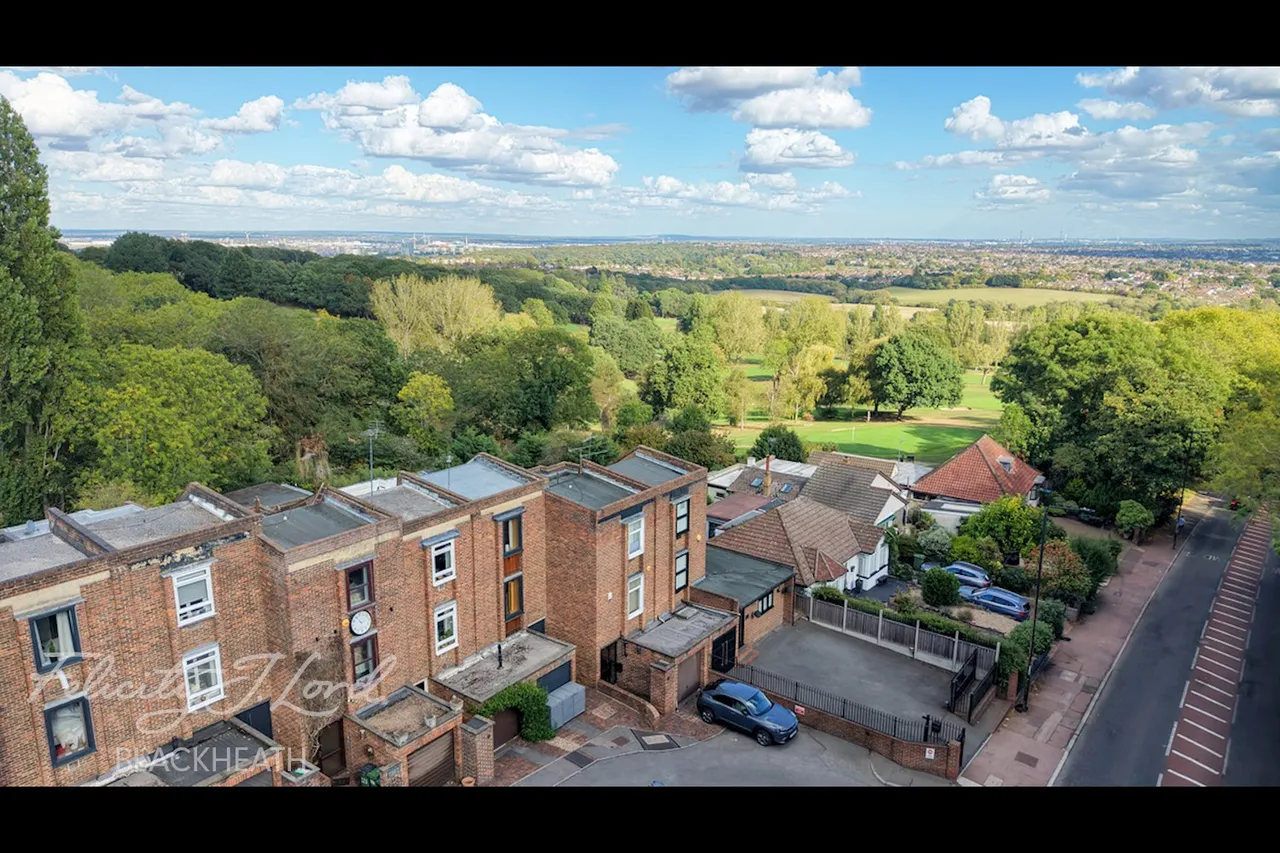 Shooters Hill, photo 32