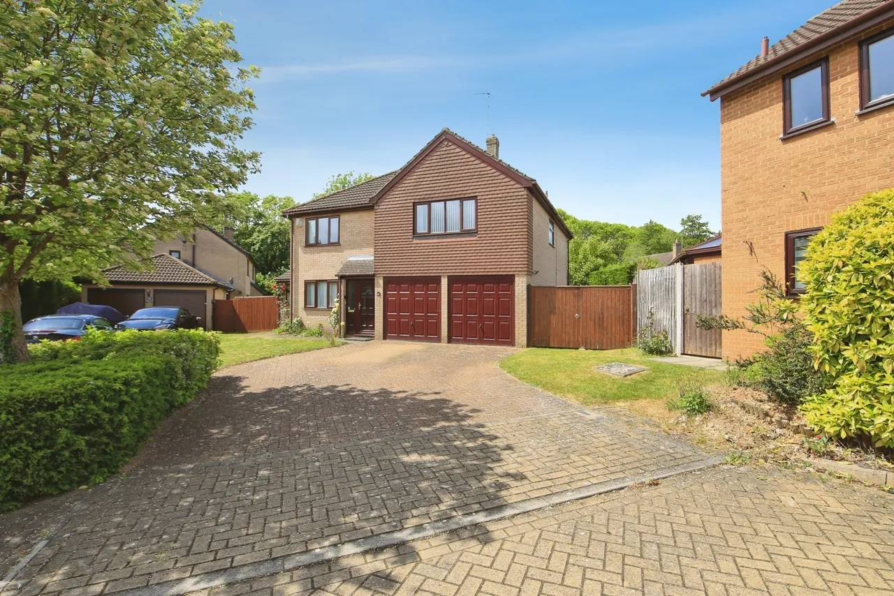 4 bed house for sale — Haywardsfield, PETERBOROUGH, Cambridgeshire, PE3