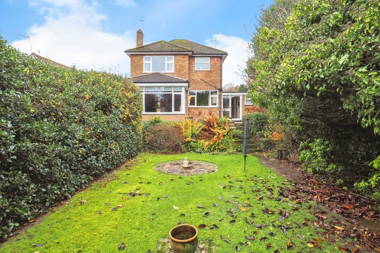 Rivergreen Crescent, Bramcote, Nottingham, NG9, photo 17